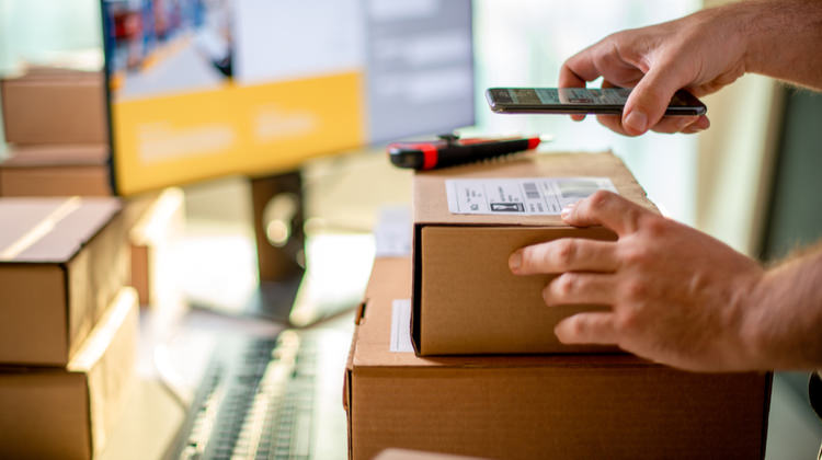 The Strategic Evolution of Re-commerce: Inside the Booming Market for Pre-Owned Luxury